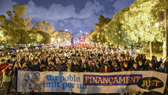 Manifestació contra l'infrafinançament valencià