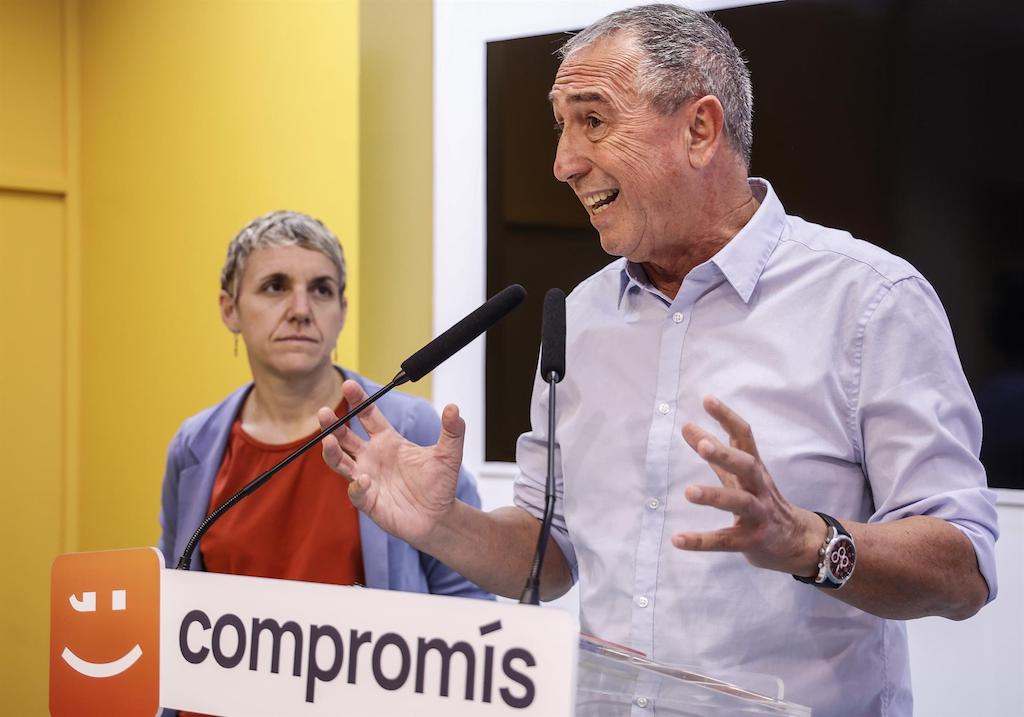 El portaveu de Compromís al Congrés, Joan Baldoví, i la síndica a les Corts, Papi Robles | Rober Solsona | EP