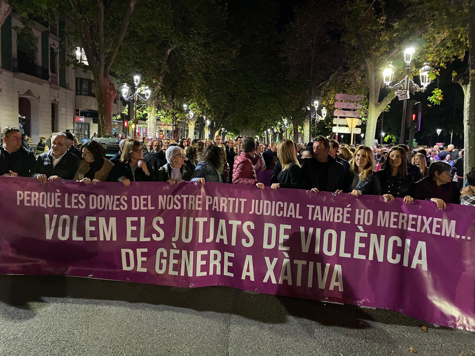 Manifestació a Xàtiva pel 25 de novembre de 2022