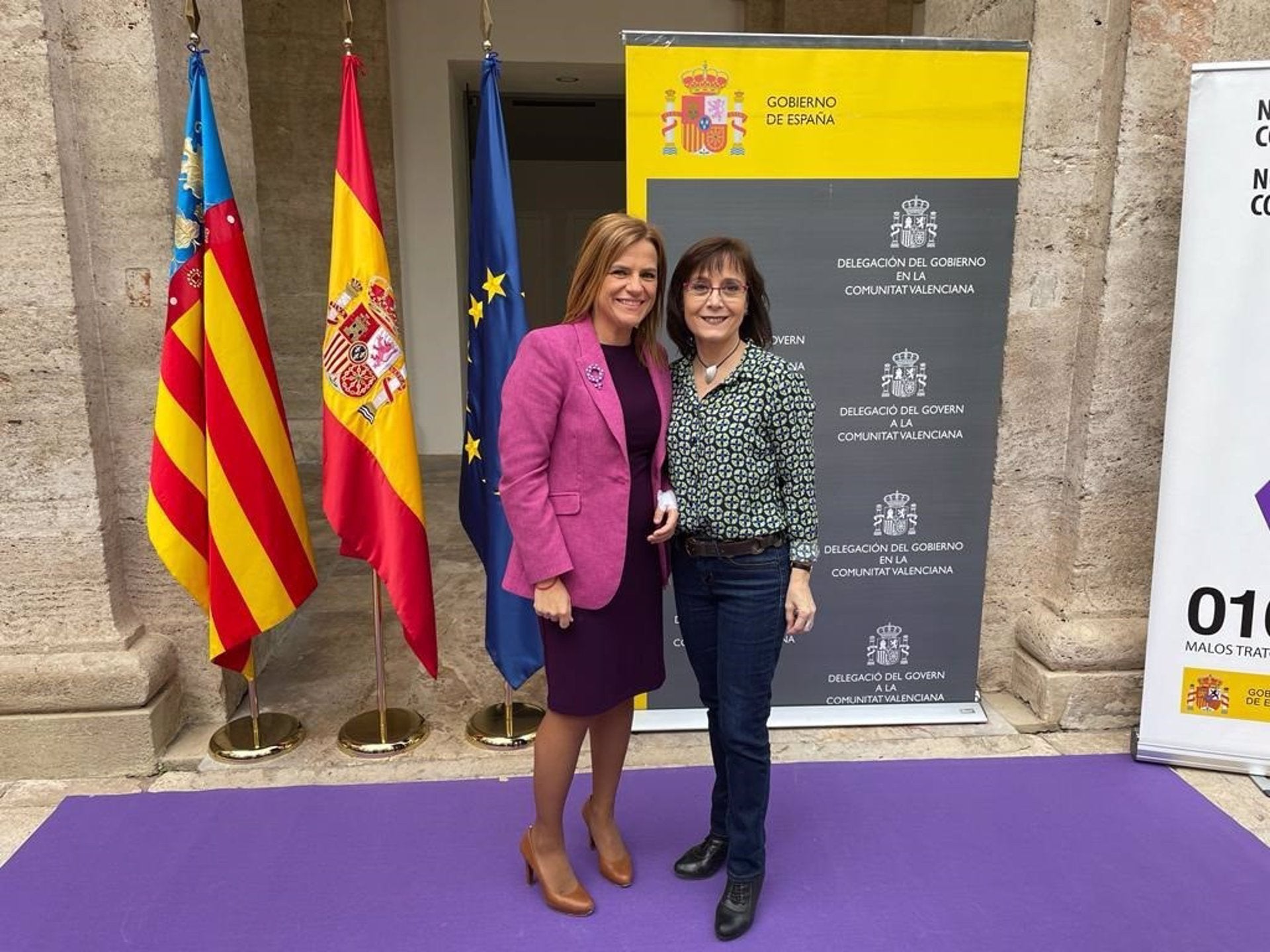 Raquel Ibáñez, amb Pilar Bernabé