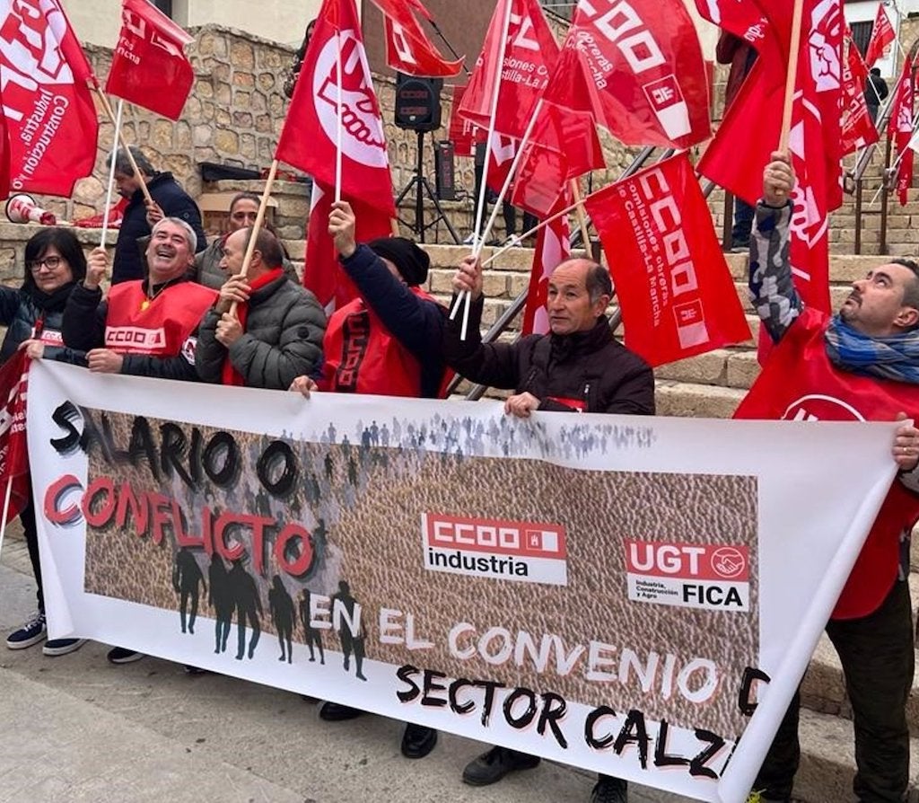 S’ajorna la vaga en el sector del calcer prevista per a aquest dimecres 