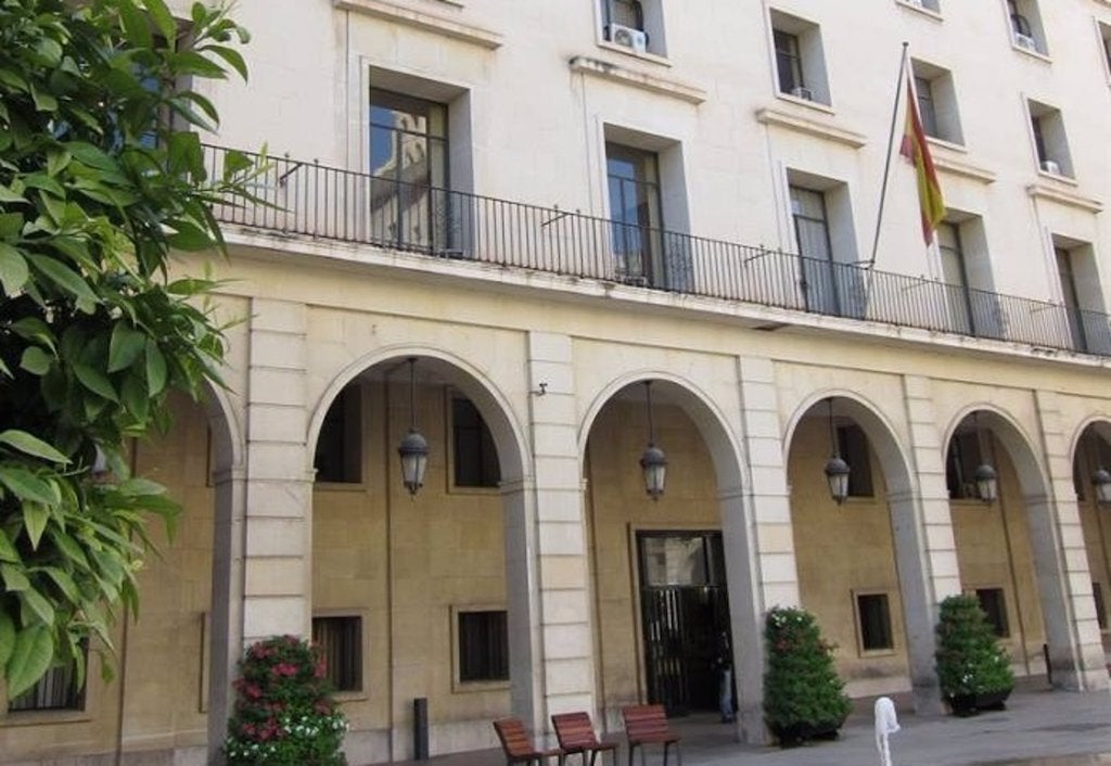 L’Audiència d’Alacant excarcera un segon home condemnat per una agressió sexual per la llei «només sí és sí»