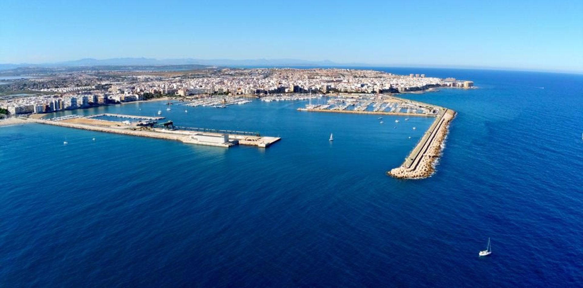 Port esportiu de Torrevella (Baix Segura)