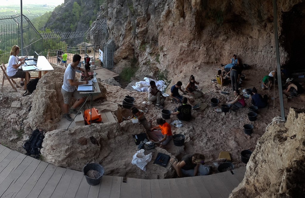 La cova del Bolomor, a Tavernes de la Valldigna