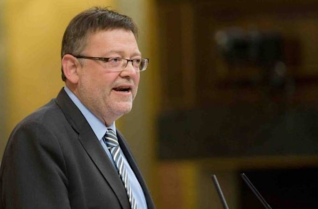 Fa 10 anys, a DLV: «Puig: “El PP s’agenolla davant Rajoy i nega als valencians millor finançament”»