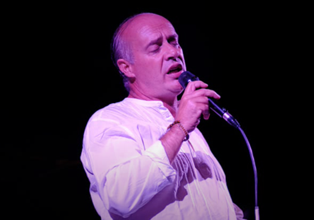 Tal dia com hui del 2006 Joan Isaac va presentar el disc «De profundis» a Balaguer