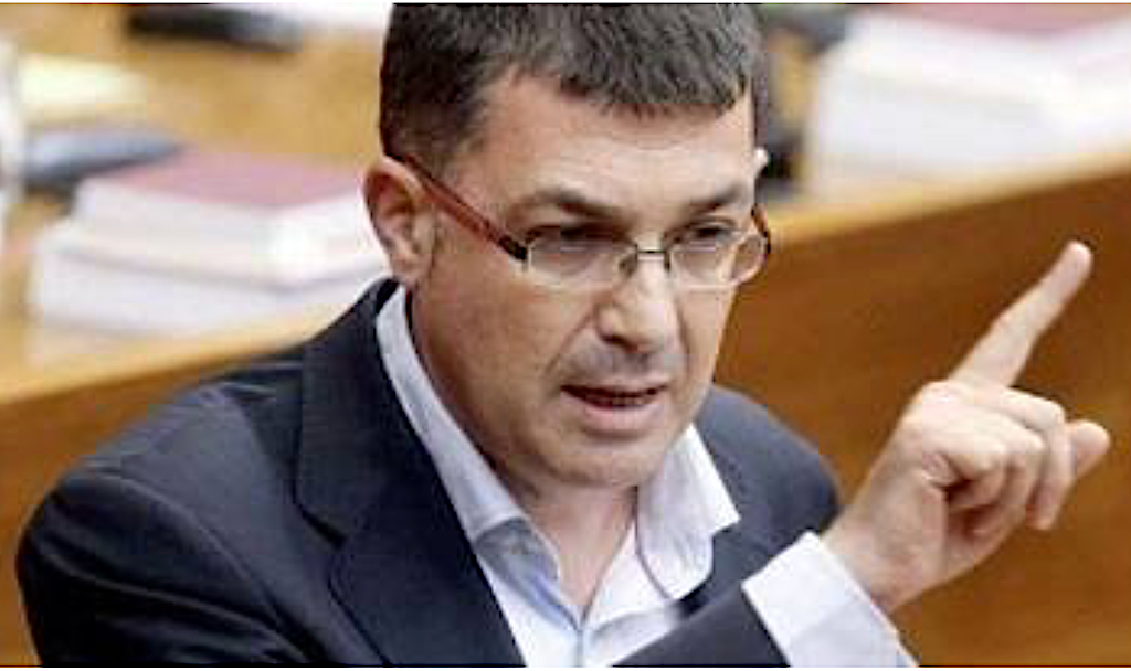 fa 10 anys, a DLV: «Morera insisteix en la necessitat d’investigar tots els sobresous que s’han pogut pagar irregularment a les Corts»