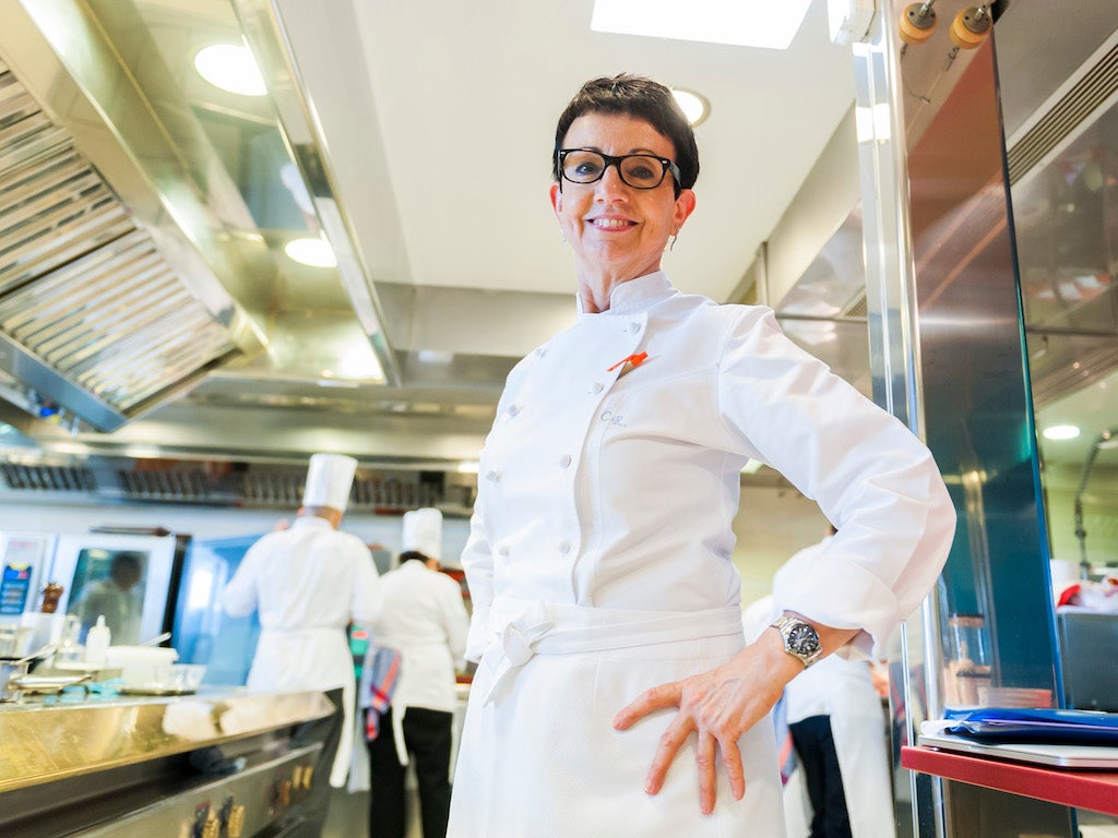 La cuinera Carme Ruscalleda, reconeguda amb la Carxofa d’Or 2023 de Benicarló