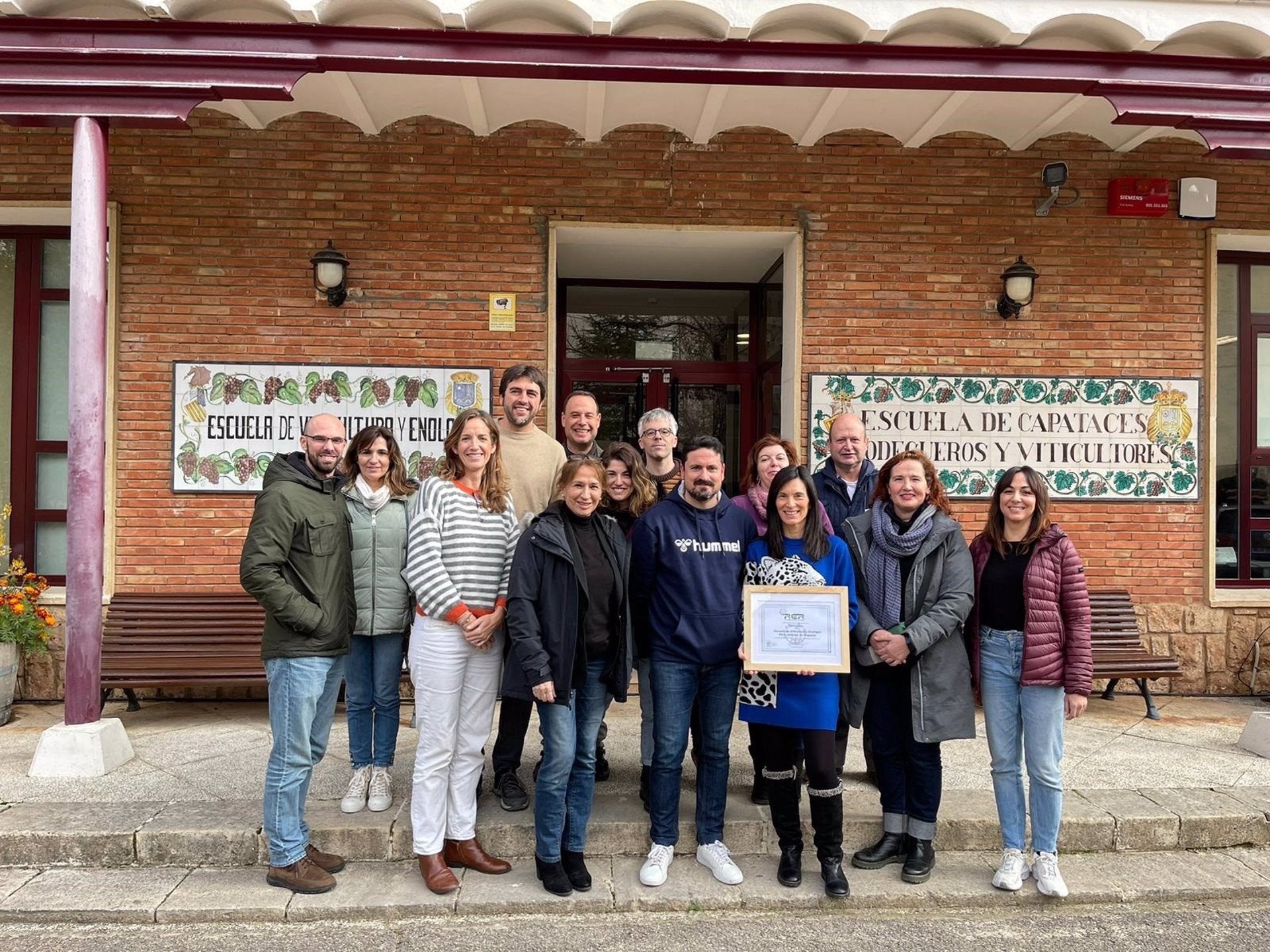 Escola de Viticultura de la Diputació de València a Requena