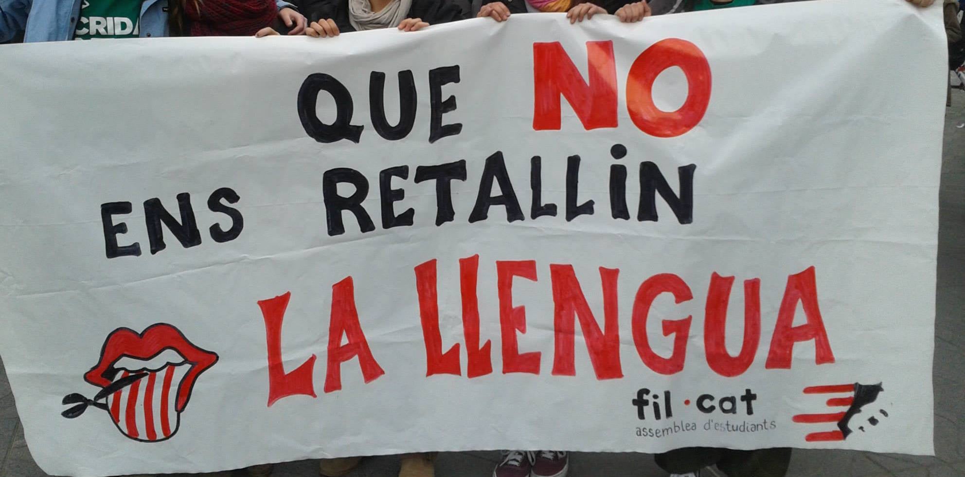 L’ús del valencià amb les amistats va disminuir del 30,5% al 24,9% entre 2005 i 2015