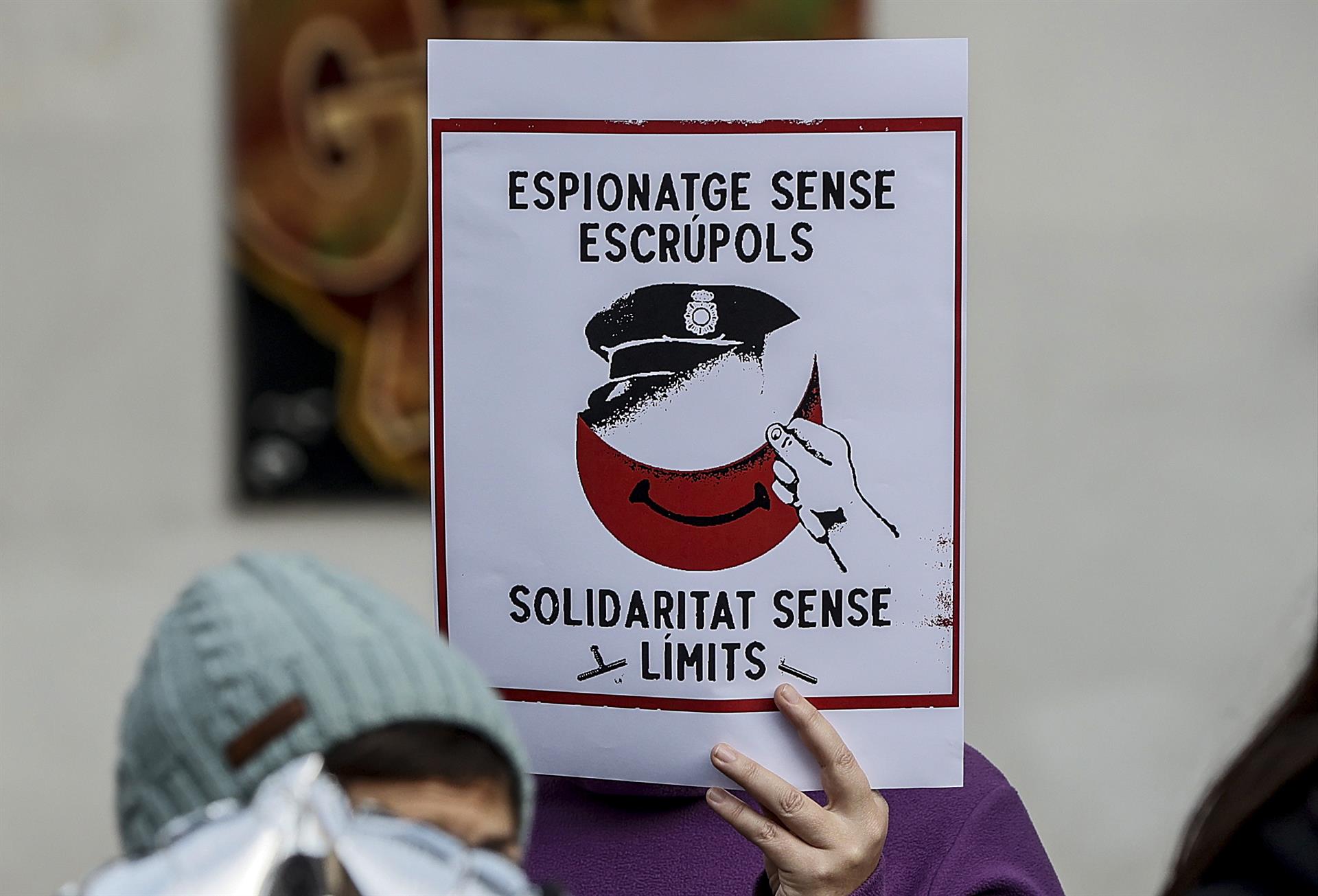 Protesta contra les infiltracions policials a Benimaclet al febrer del 2023