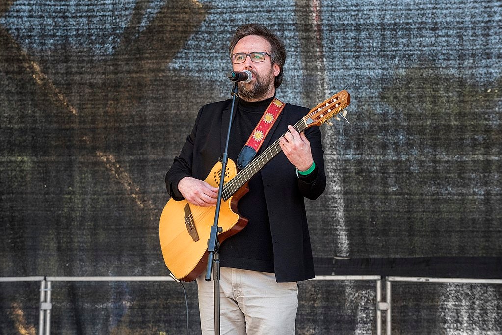 Fa 21 anys Roger Mas va rebre el guardó al Millor disc dels Premis Enderrock