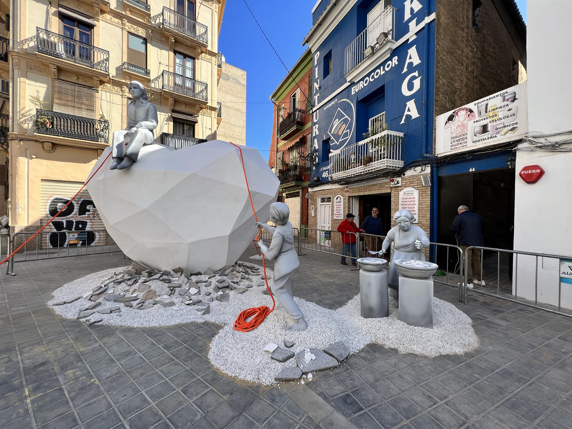 Compromís considera «un menyspreu intolerable cap als valencians» que la «cremà» siga retransmesa per La 2