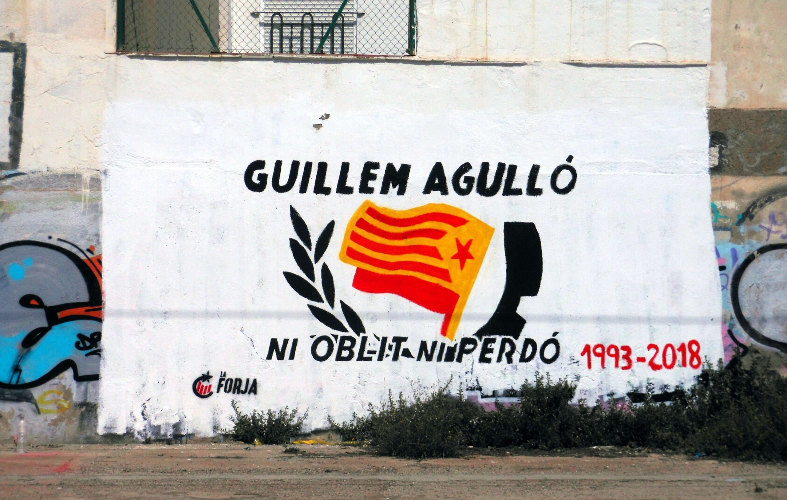 Mural en record a Guillem Agulló