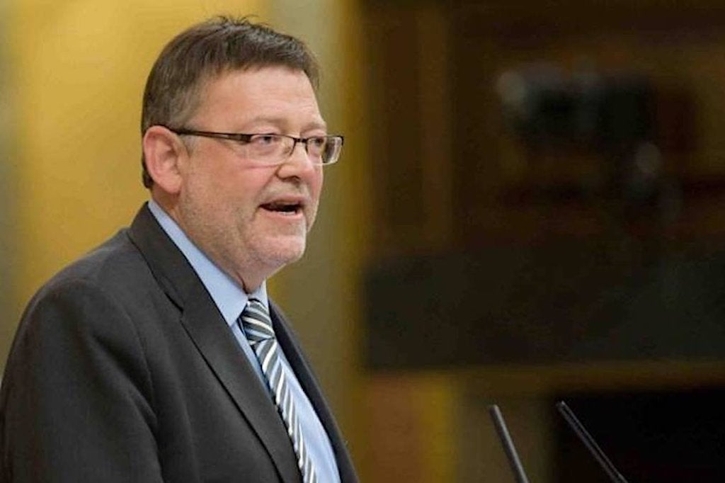 Fa 10 anys, a DLV: «La política “kamikaze” de Rajoy contra els municipis valencians»