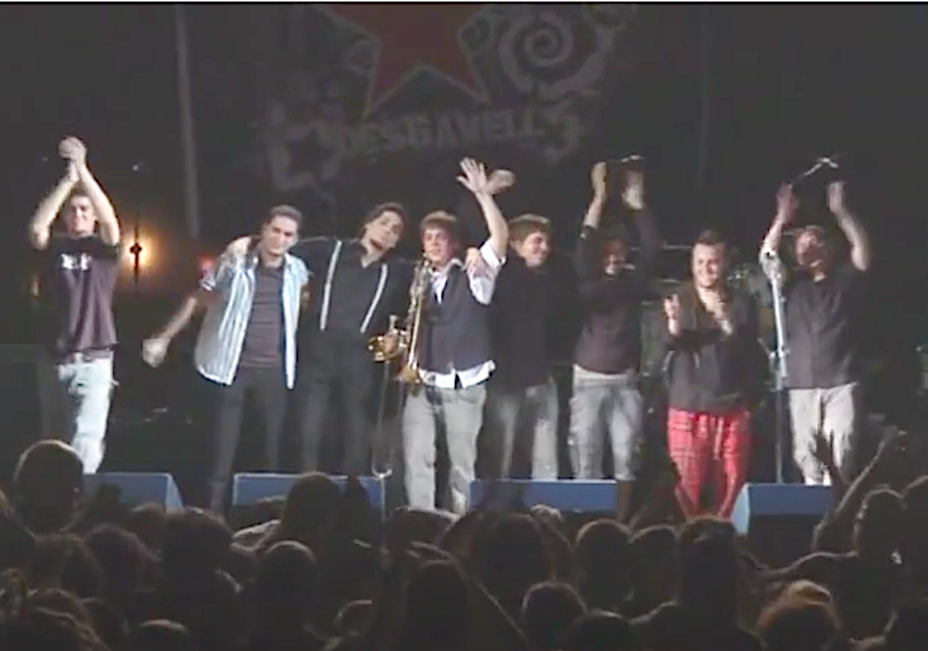 Tal dia com hui del 2008 Desgavell va actuar a la sala El Loco, a València