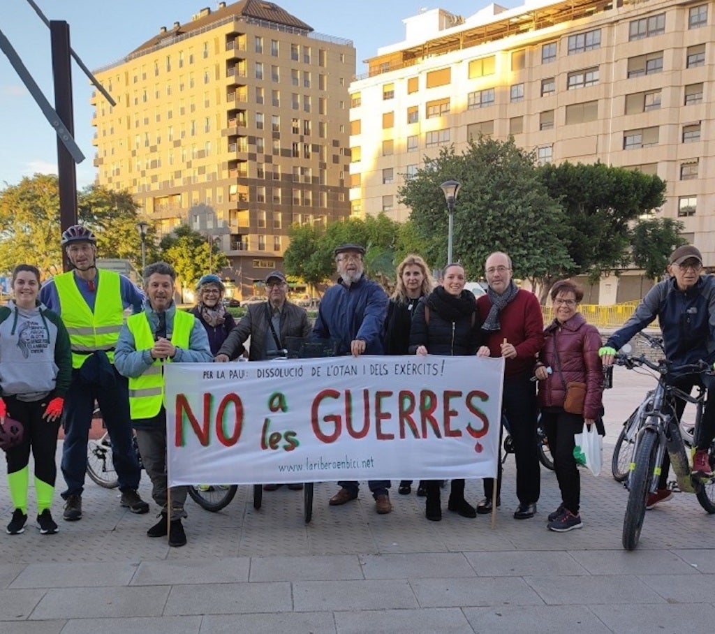 Convoquen a València una concentració per la pau aquest dilluns