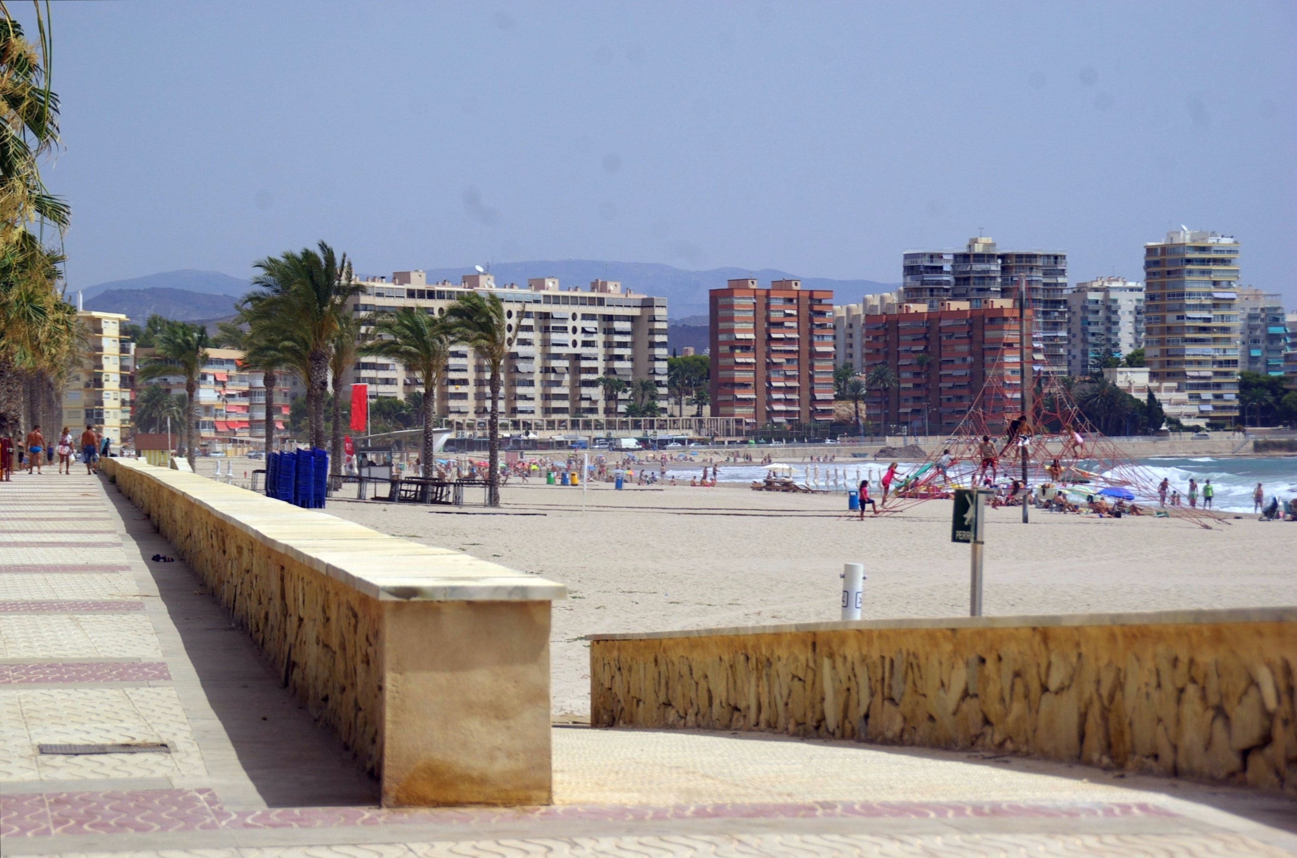 Platja de Mutxavista al Campello (l'Alacantí)