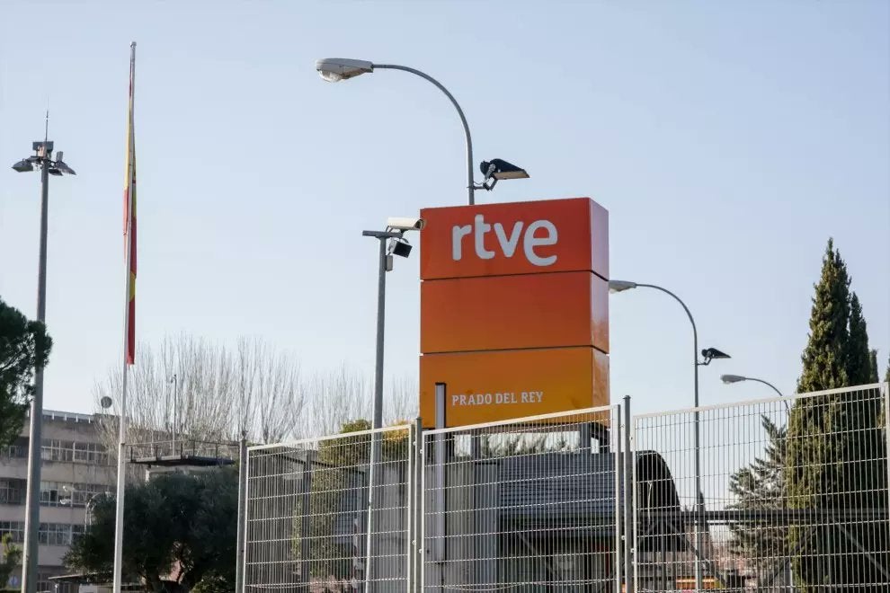 RTVE diu que utilitza el castellà en l’informatiu valencià perquè «complim amb l’Estatut»