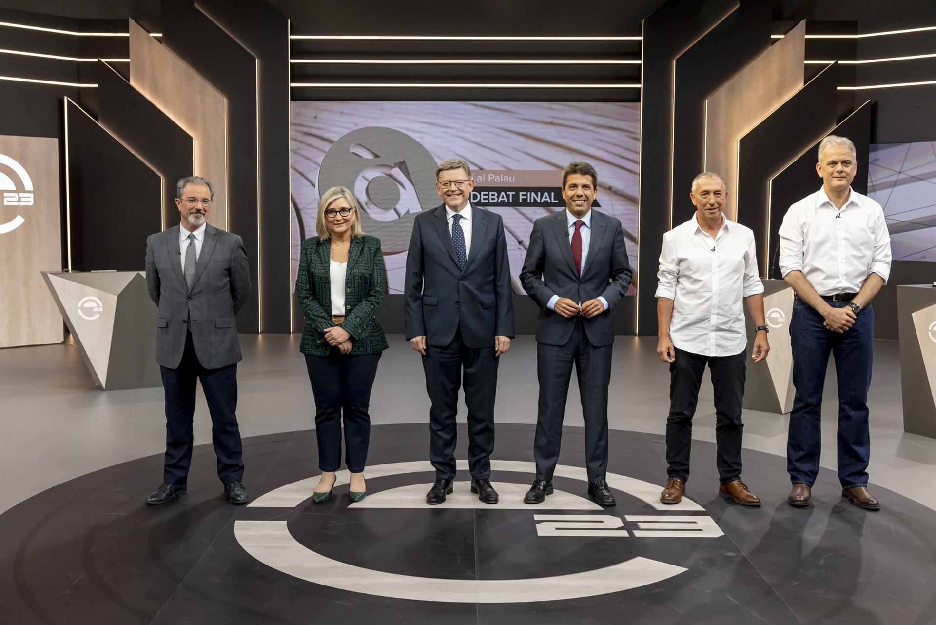 Una unitat imperfectament consolidada contra una unitat incòmoda i estrident