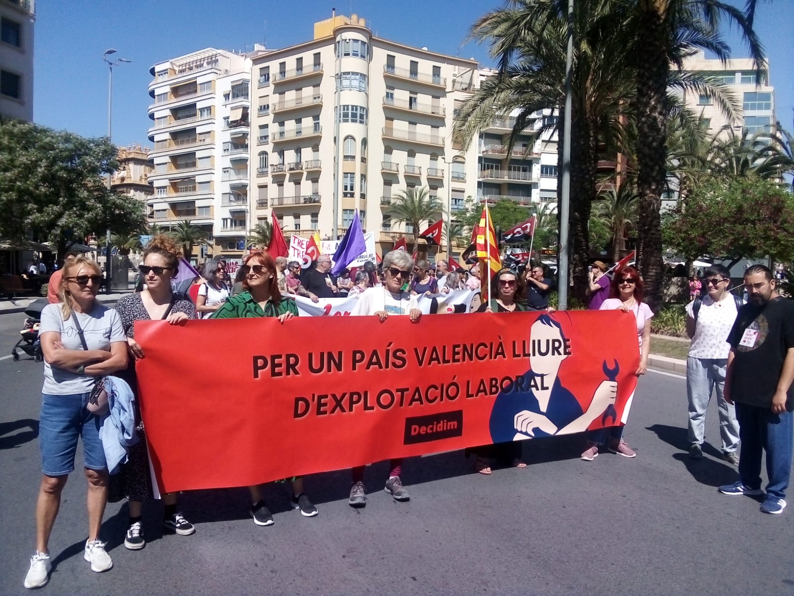 Decidim presenta l’informe «El canvi necessari al País Valencià»