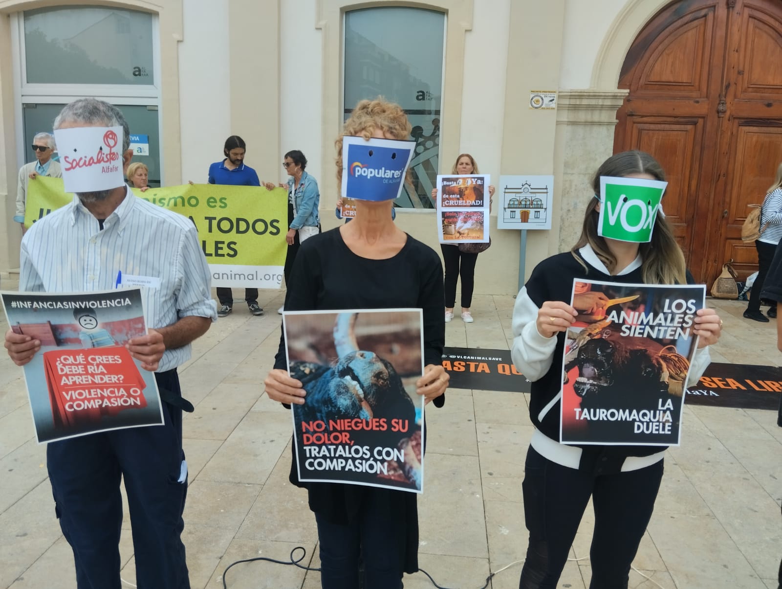 La plataforma antitaurina d’Alfafar pressiona perquè l’Ajuntament derogue els esdeveniments taurins