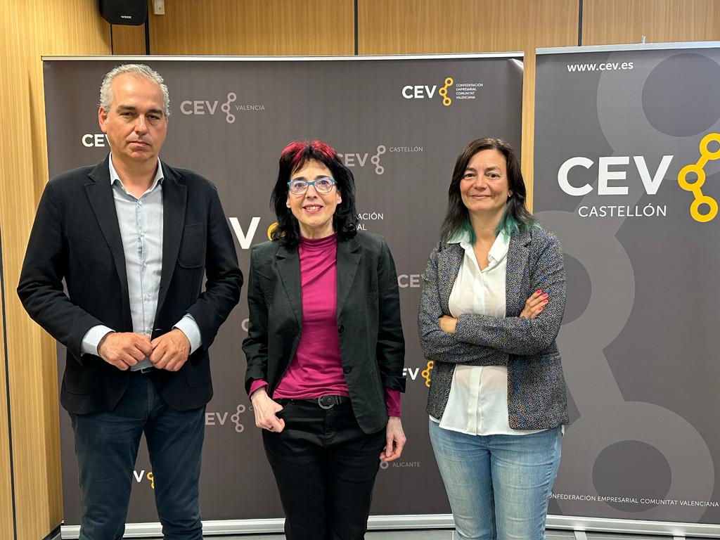 Marisa Saavedra a la seu de CEV-Castelló