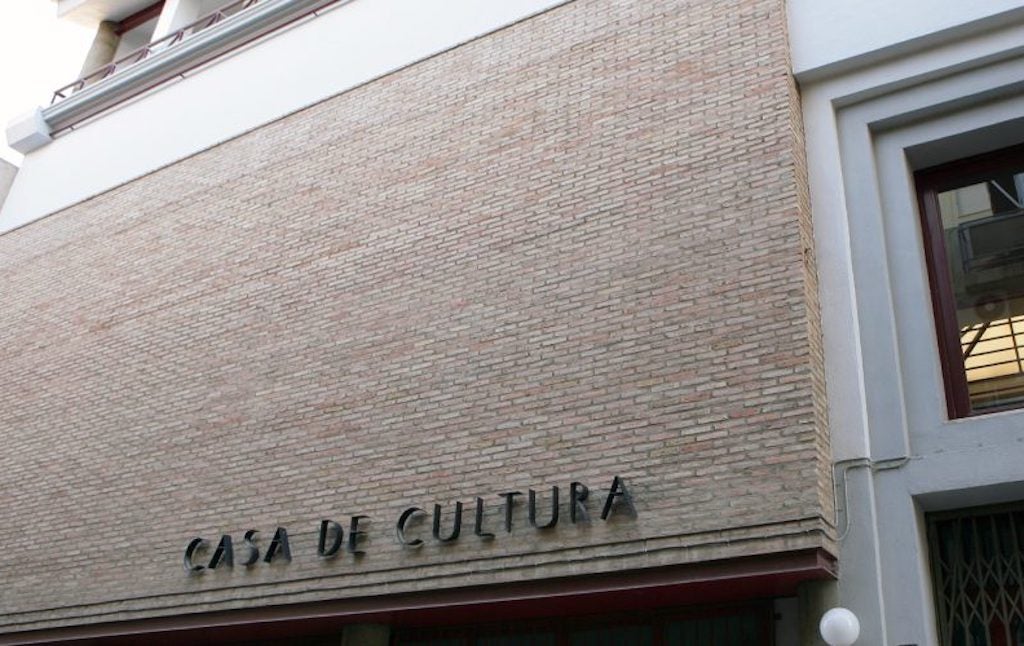 Fa 10 anys, a DLV: «El PP de Torrent cedeix la Casa de la Cultura per a un acte “xenòfob”»