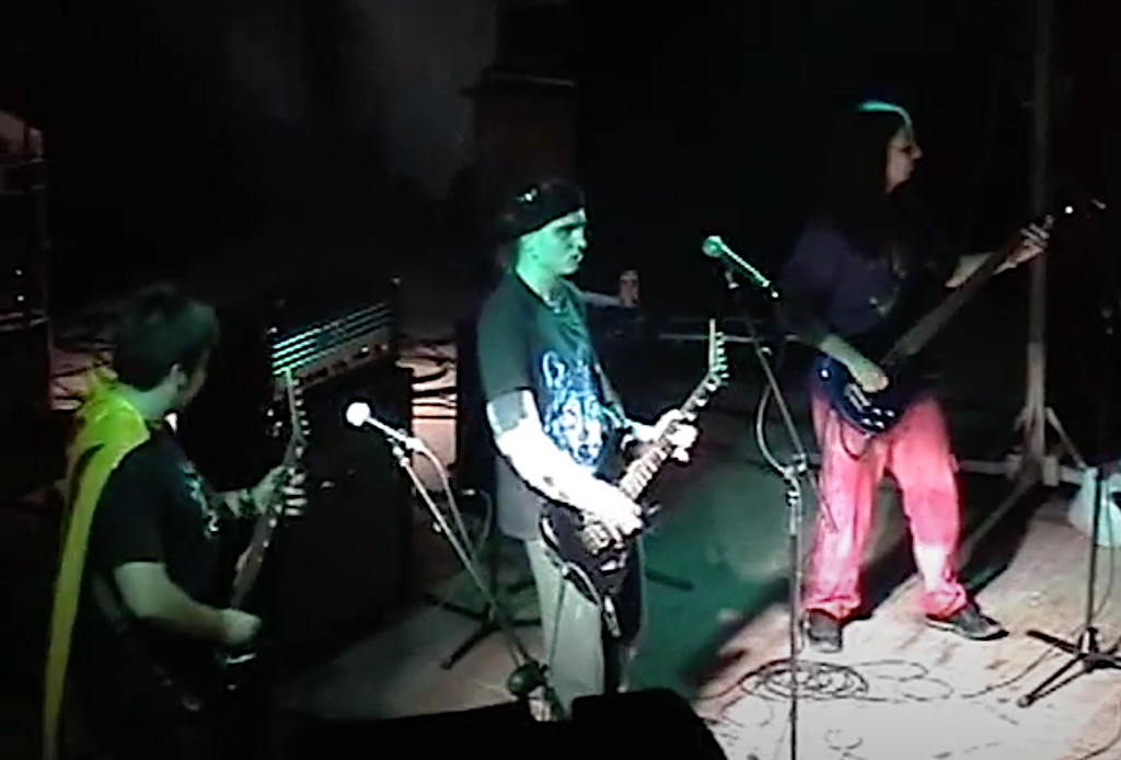 Tal dia com hui del 2005 Alikata Rock va actuar a Corbera