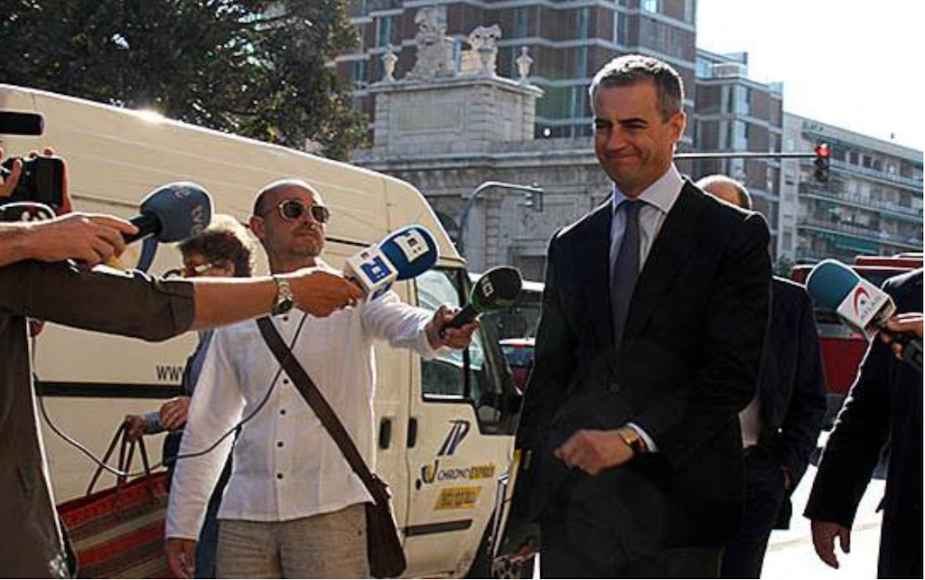 Fa 10 anys, a DLV: «Ricardo Costa, investigat per prevaricació, suborn i tràfic d’influències»