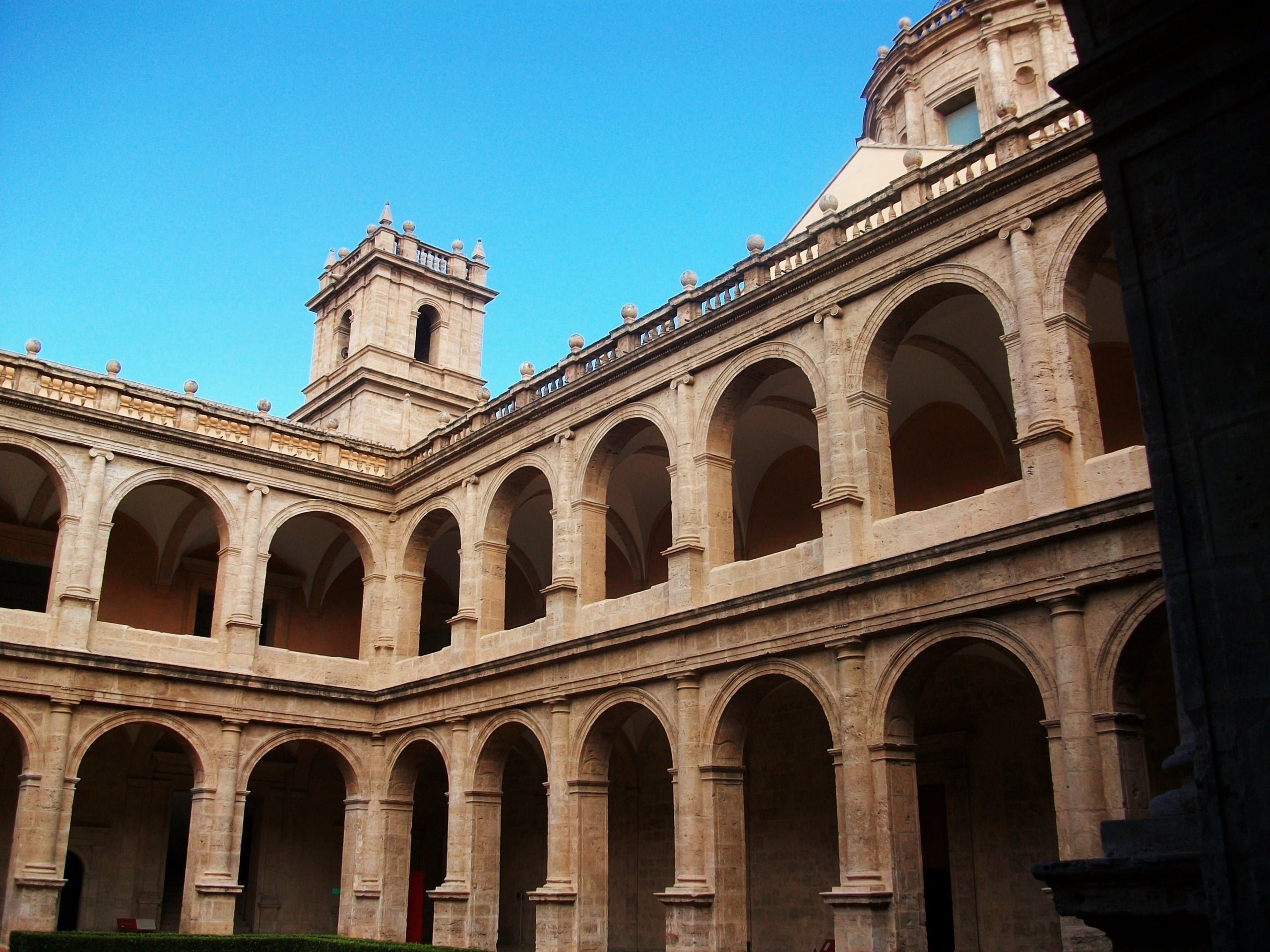 Monestir de Sant Miquel dels Reis, on hi ha la seu de l'Acadèmia Valenciana de la Llengua