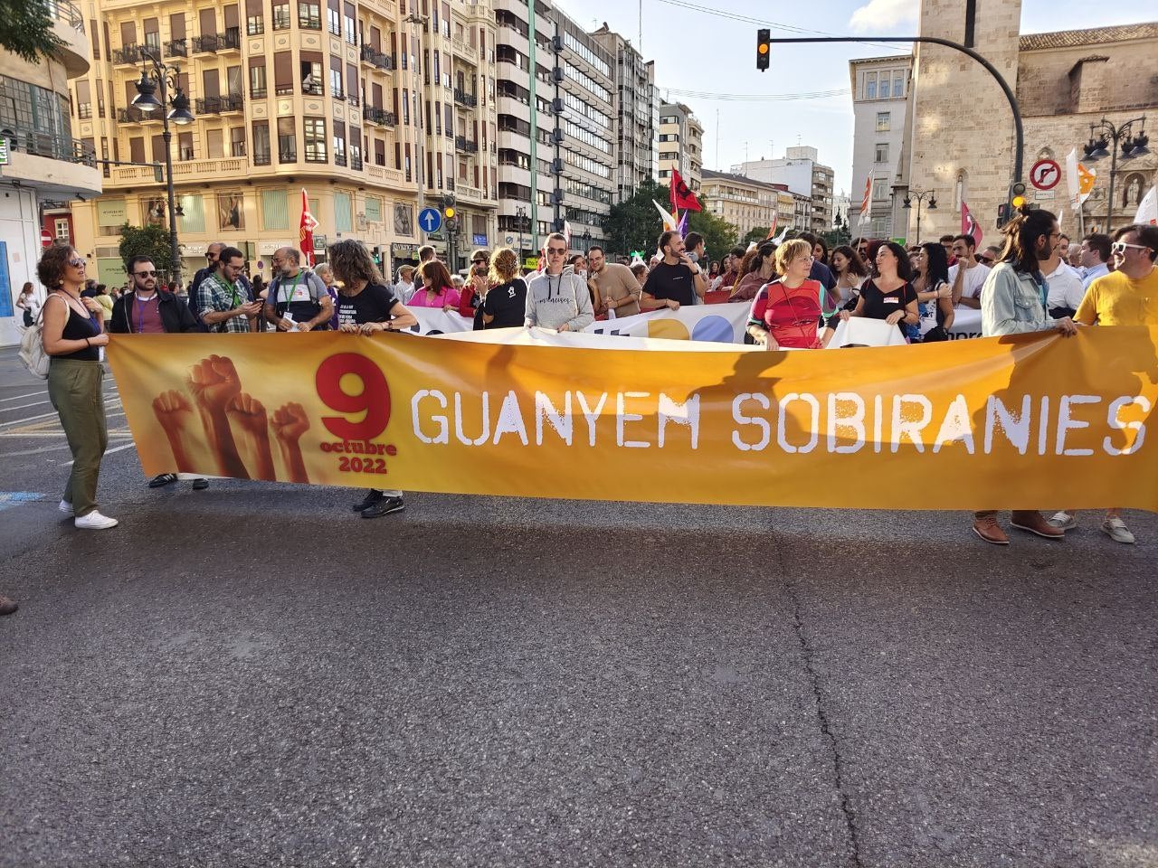 «Cal guanyar»: un manifest per als valencianistes que se senten orfes