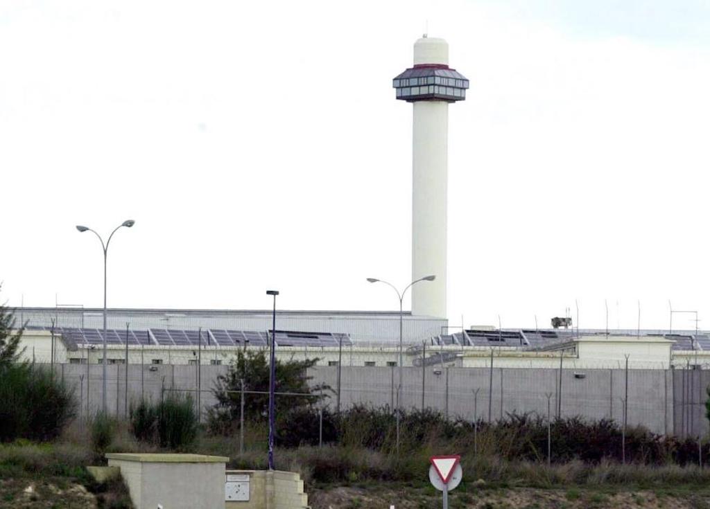 Fa 10 anys, a DLV: «El govern espanyol reconeix la massificació a les presons de Picassent i Alacant» 