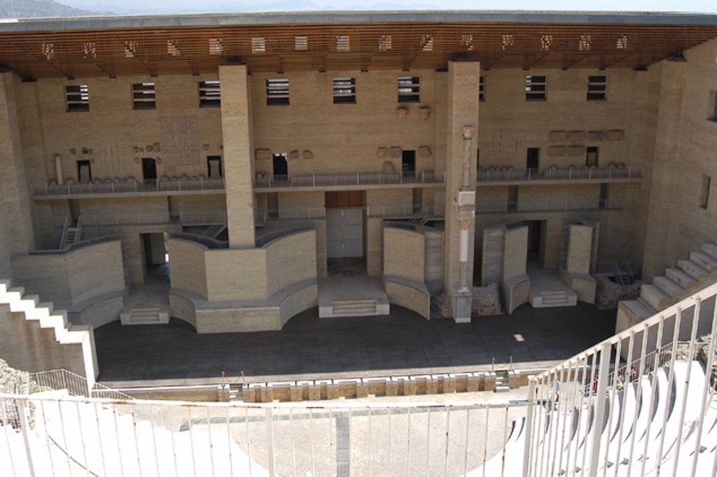 Sagunt insta la Generalitat i el Ministeri de Cultura a finalitzar la rehabilitació del Teatre Romà