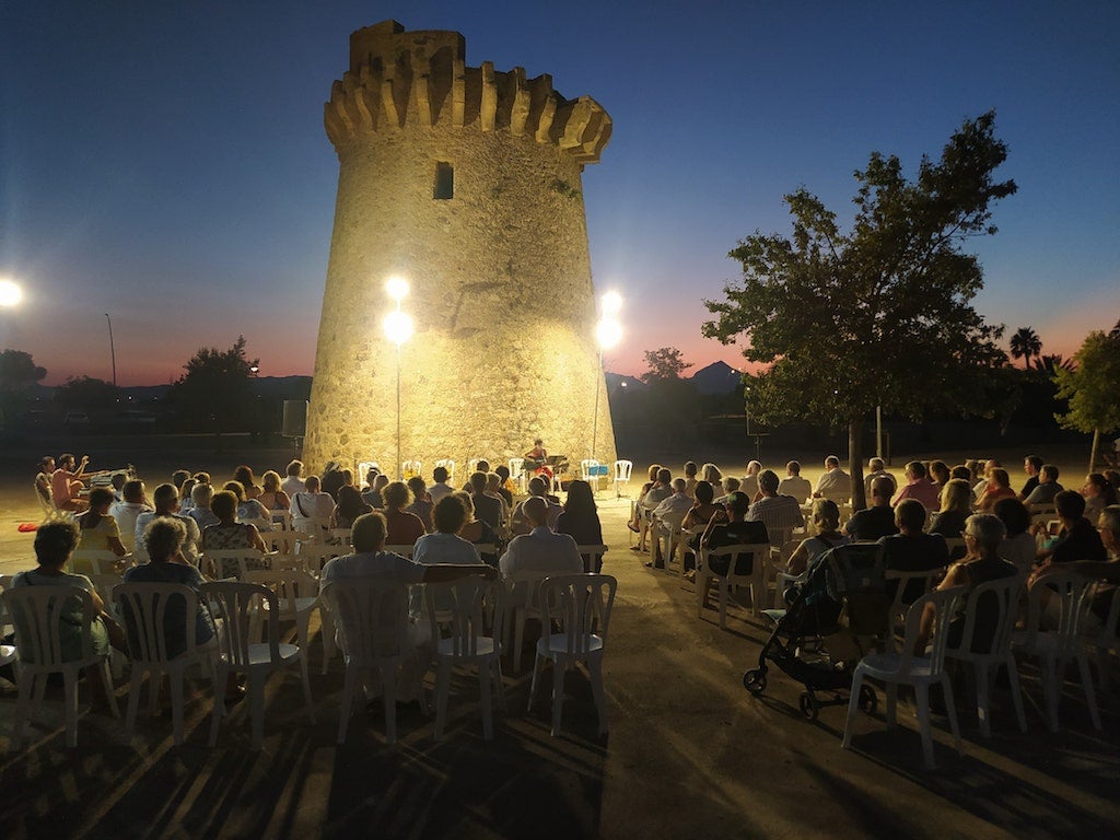 Torna el Recital de Poesia i Música en Valencià «Torre de Piles»