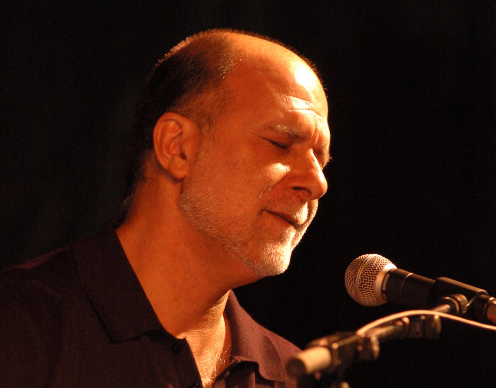 Tal dia com hui del 2016 Josep Tero va publicar «Kavafis en concert»