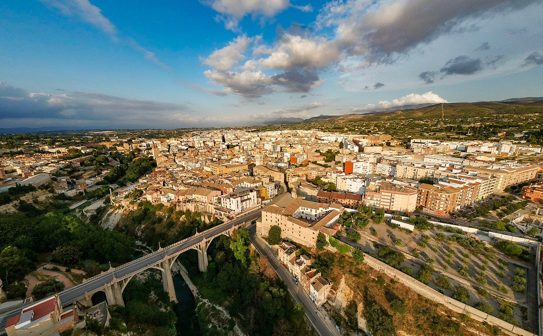 Vista d'Ontinyent (Vall d'Albaida)