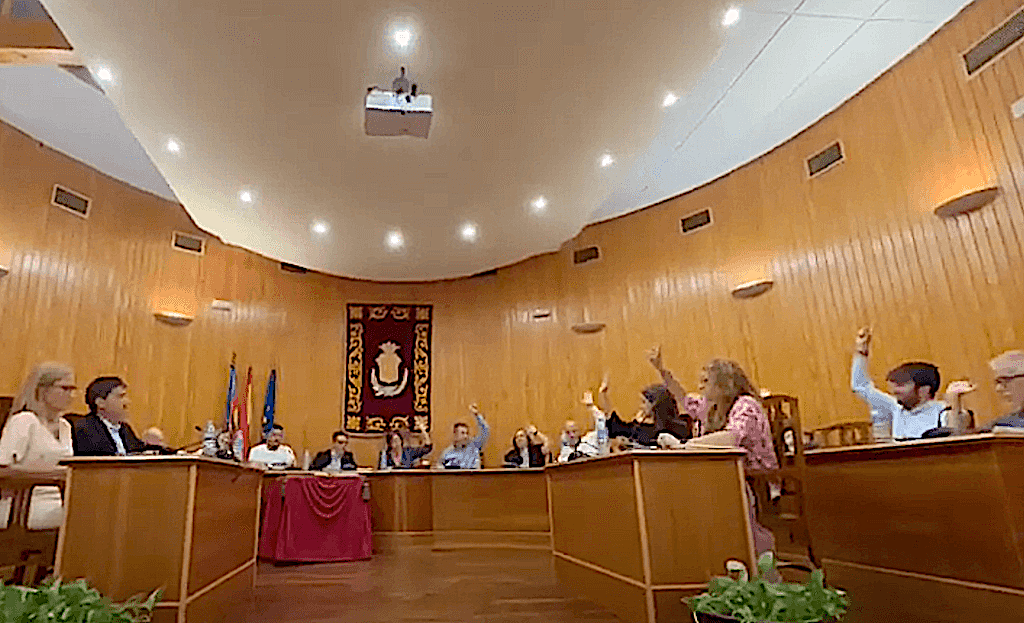 L’Ajuntament de Montcada aprova la denominació oficial en valencià «Montcada» [Vídeo]
