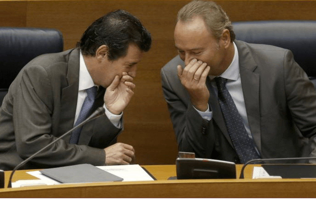 Fa 10 anys, a DLV: «En estat catatònic»