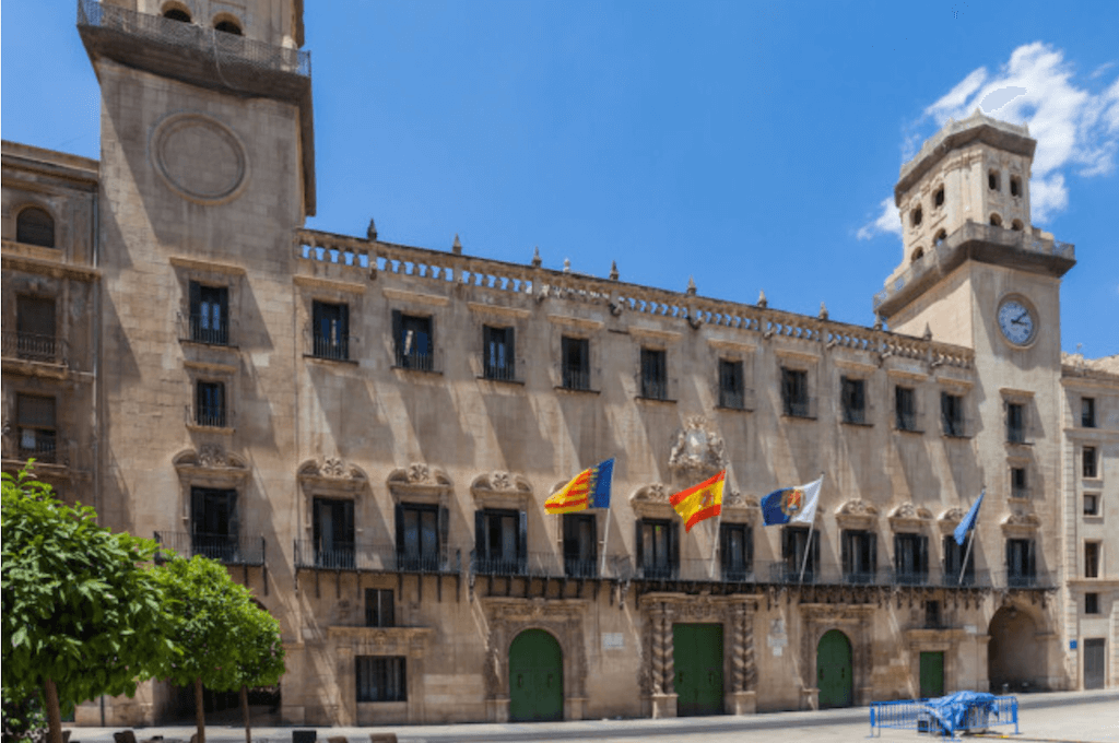 Més de 16.000 persones se sumen al manifest «A Alacant, ens plantem pel valencià!» en pocs dies