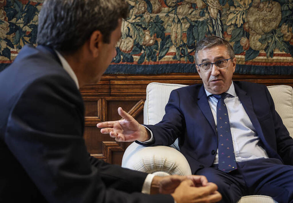 José Antonio Rovira, conseller d'Educació, reunit amb el president Carlos Mazón / Europa Press