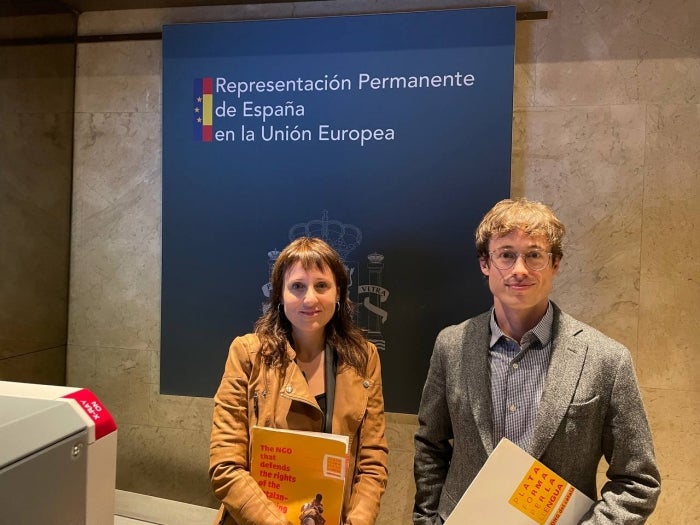 Plataforma per la Llengua es reuneix amb l’ambaixador espanyol a la UE per a tractar els arguments jurídics a favor de l’oficialitat del català