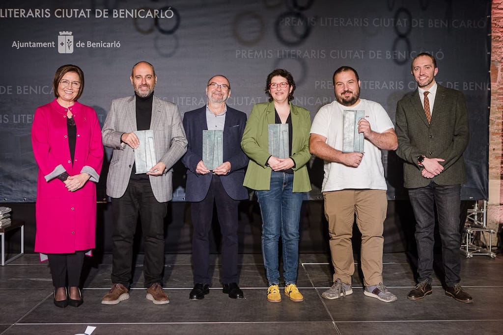 Autors guardonats en Ees Premis Literaris Ciutat de Benicarló 2022