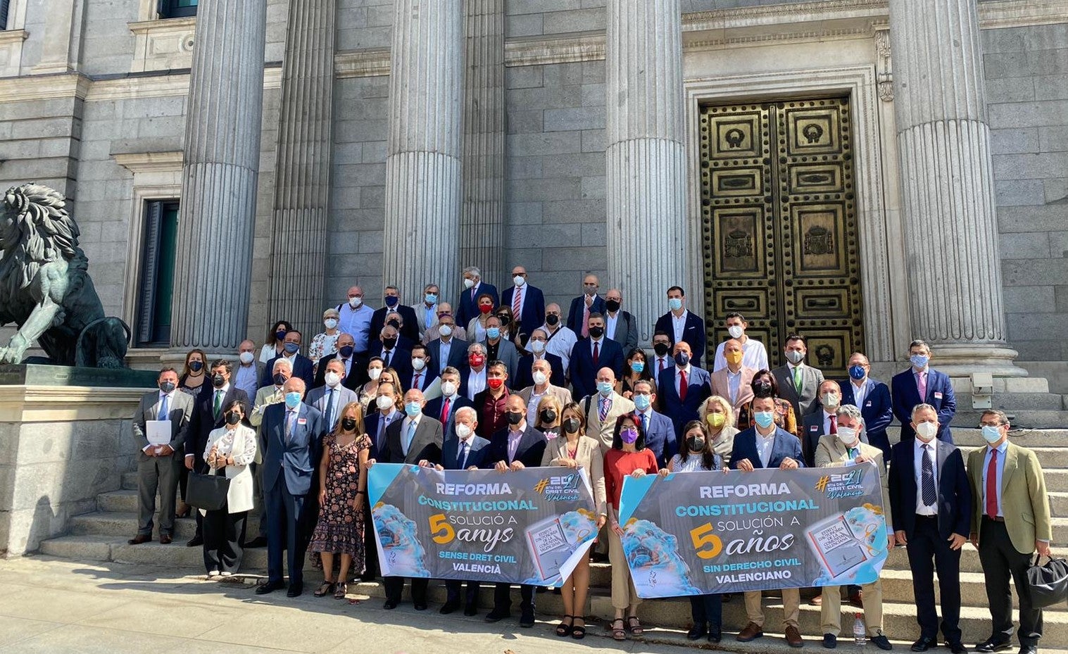 Concentració de Juristes Valencians a les portes del Congrés