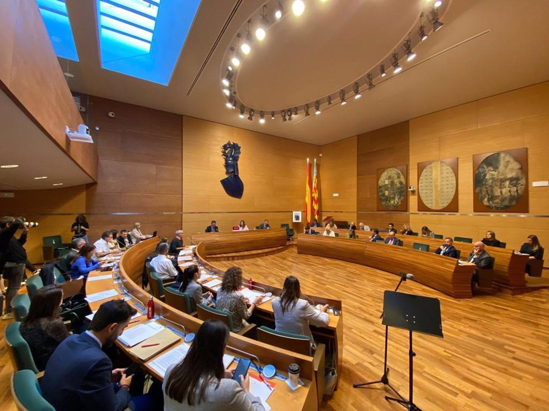 Ple de l'Ajuntament de València, celebrat a la Diputació / Europa Press