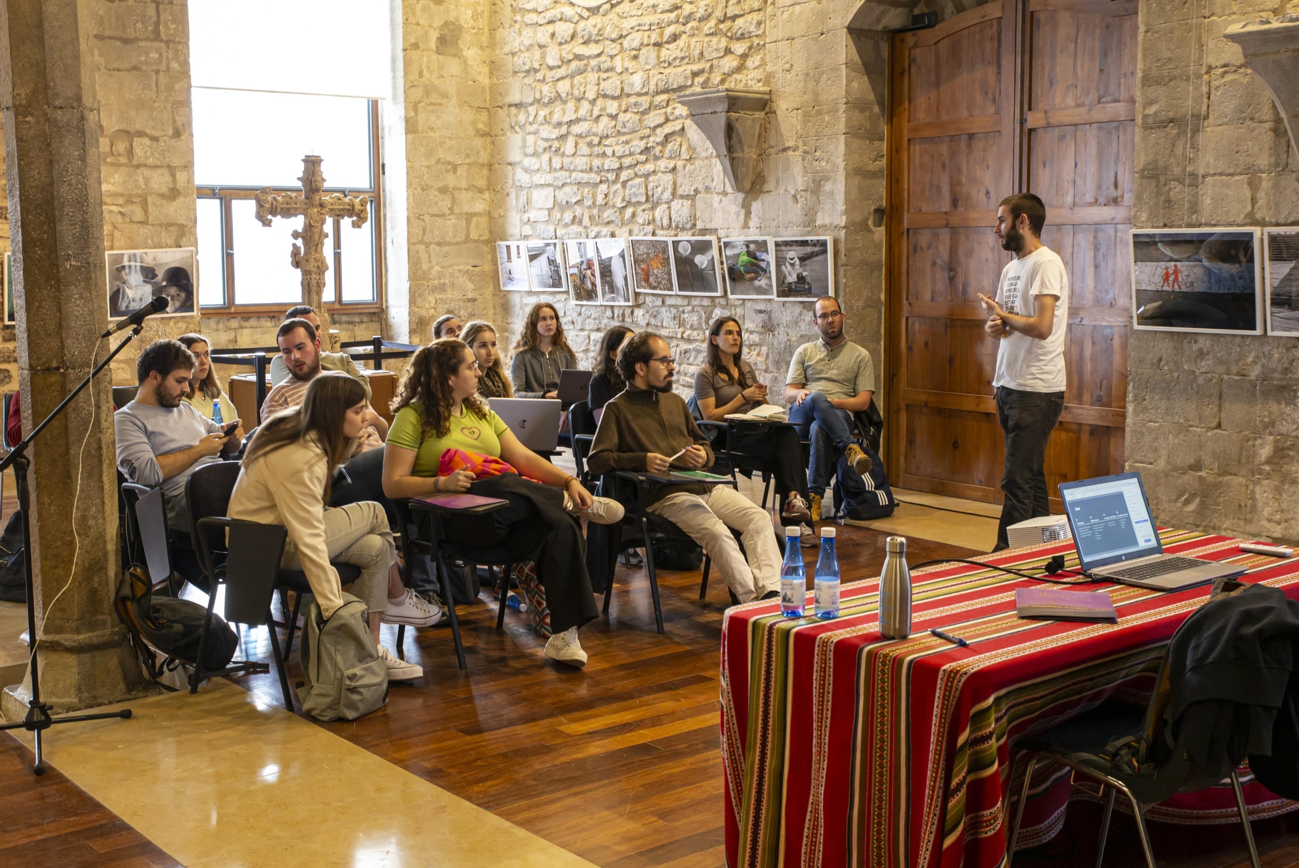 Morella acull desenes d’estudiants per a formar-se com a professors de valencià en l’estranger