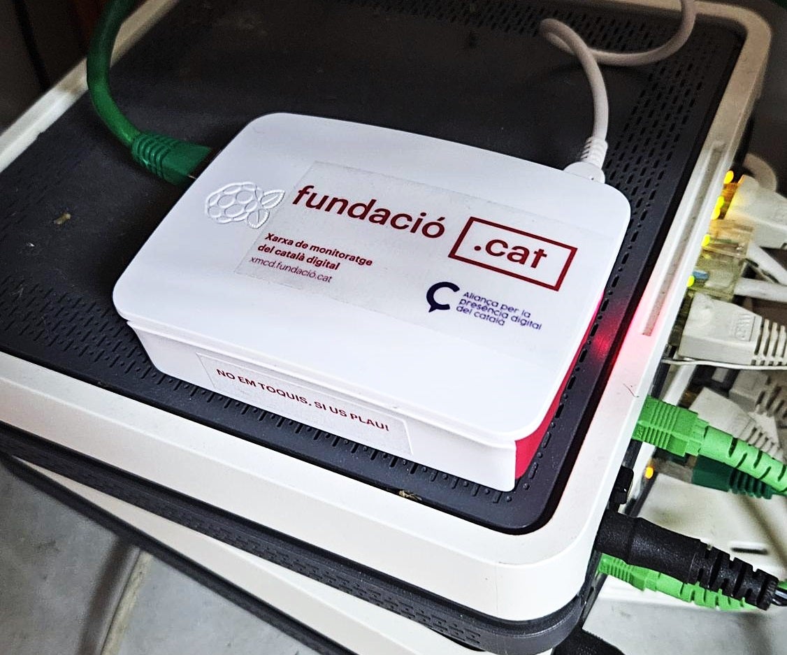 La Fundació .cat instal·la el primer sensor de la Xarxa de monitoratge del català digital