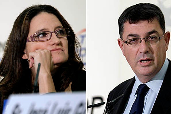 GRA016 VALENCIA, 20/11/2013.- La portavoz adjunta de CompromÌs en Les Corts Valencianes, MÛnica Oltra, momentos antes de intervenir en el FÛrum Europa Tribuna Mediterr·nea. EFE/Juan Carlos C·rdenas