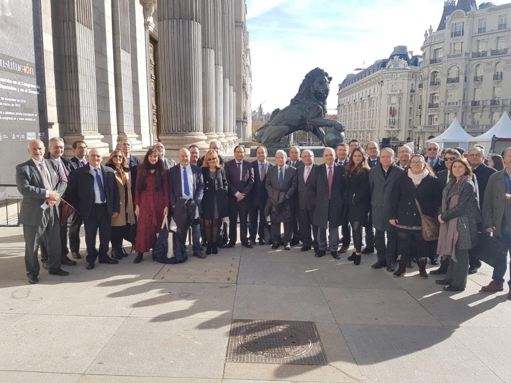 Concentració de Juristes Valencians davant el Congrés dels Diputats