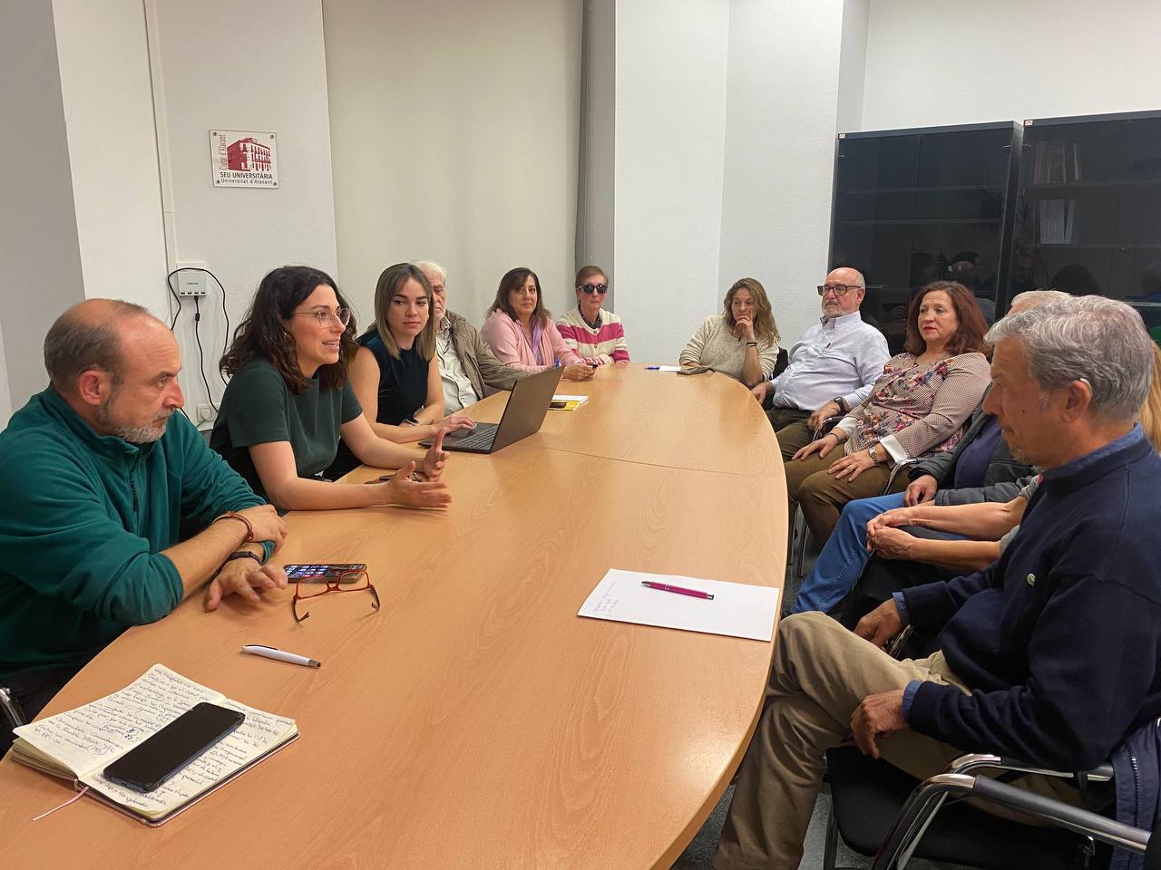 Reunió de representants de Compromís i EUPV amb les entitats que lluiten contra la ludopatia